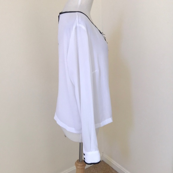 41 HAWTHORN white sheer long sleeve top with lace - Picture 3 of 8